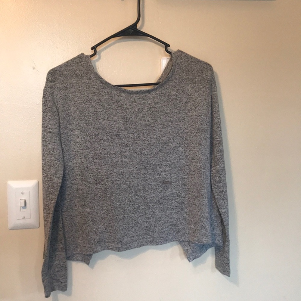 Back Less Sweater - Picture 2 of 2